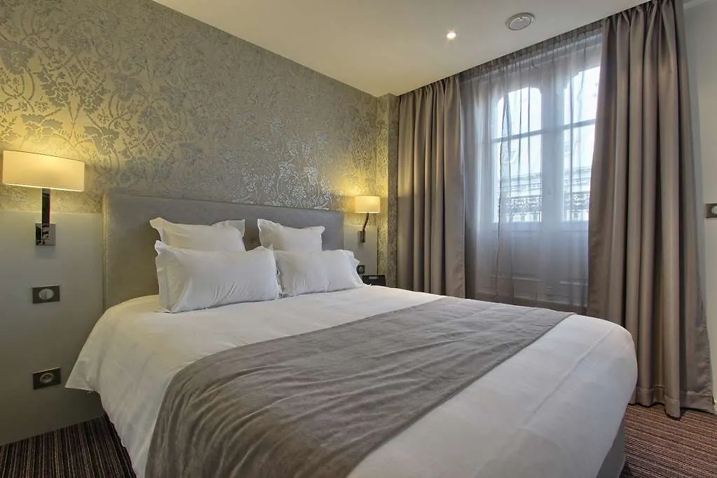 Chamar Hotel 4*